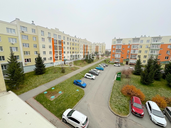 
   Продам 2-комнатную, 49.5 м², Осенний б-р, 5а

. Фото 23.