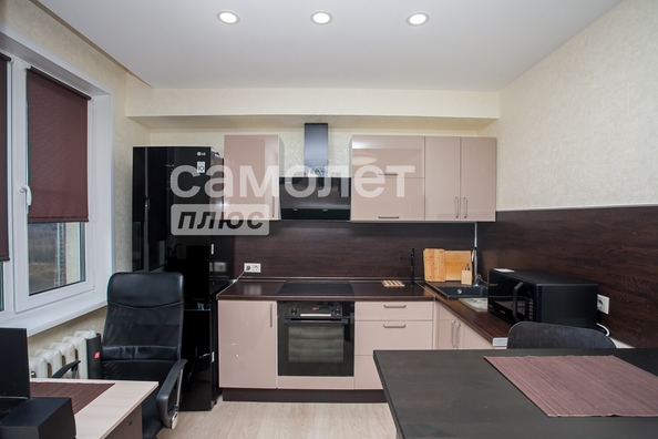 
  Продается 2-комн. квартира, 43 м², Кедровый б-р, д. 2
. Фото 5.