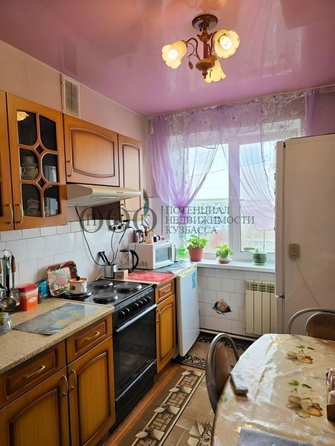 
   Продам 3-комнатную, 60 м², Марковцева ул, 14

. Фото 2.