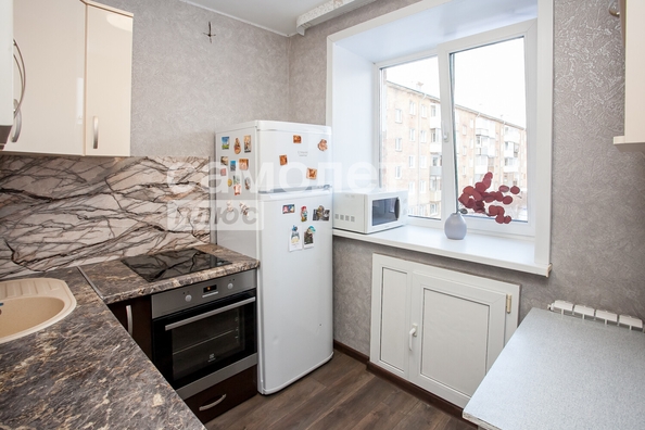 
   Продам 2-комнатную, 43.7 м², Сибиряков-Гвардейцев ул, 16

. Фото 11.