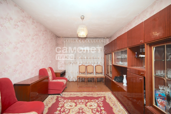 
   Продам 2-комнатную, 43.5 м², Инициативная ул, 117

. Фото 1.