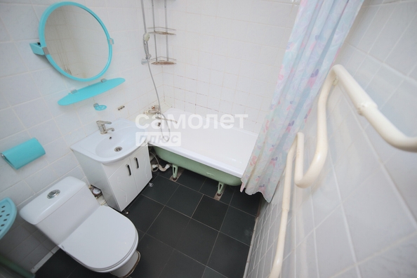 
  Продается 2-комн. квартира, 45.5 м², Шахтеров пр-кт, д. 43
. Фото 11.