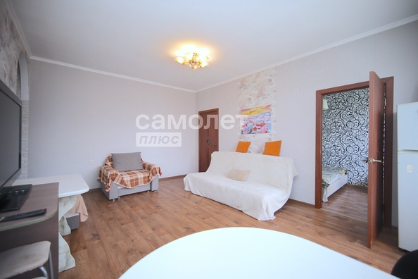 
  Продается 2-комн. квартира, 43.3 м², Дзержинского ул, д. 8
. Фото 6.