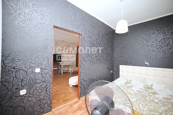 
  Продается 2-комн. квартира, 43.3 м², Дзержинского ул, д. 8
. Фото 16.
