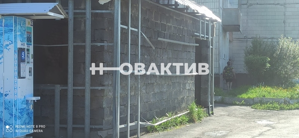 
  Продается универсальное помещение, 424 м², Строителей пр-кт, д. 75
. Фото 8.