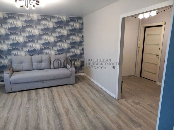 
   Продам 1-комнатную, 40.7 м², Шахтеров пр-кт, 119а

. Фото 12.