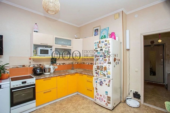 
   Продам 2-комнатную, 43 м², Серебряный бор ул, 7

. Фото 12.