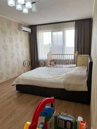 
   Продам 2-комнатную, 53.3 м², Рекордная ул, 19

. Фото 12.