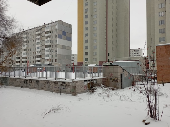 
   Продам 1-комнатную, 29.8 м², Ленина пр-кт, 140а

. Фото 2.