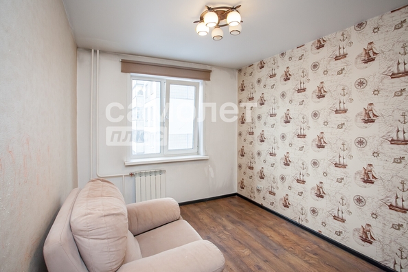 
   Продам 4-комнатную, 75.8 м², Свободы ул, 21

. Фото 21.