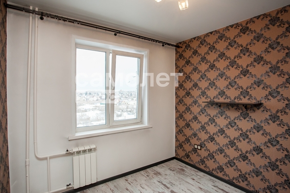 
   Продам 4-комнатную, 75.8 м², Свободы ул, 21

. Фото 23.