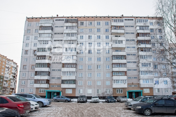 
   Продам 4-комнатную, 75.8 м², Свободы ул, 21

. Фото 37.