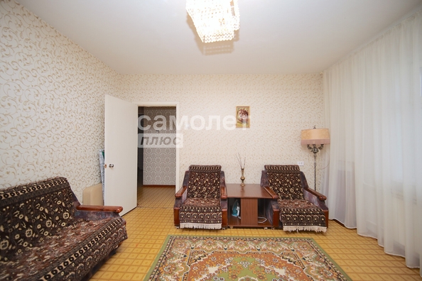 
  Продается 3-комн. квартира, 64 м², Шахтеров пр-кт, д. 85
. Фото 4.