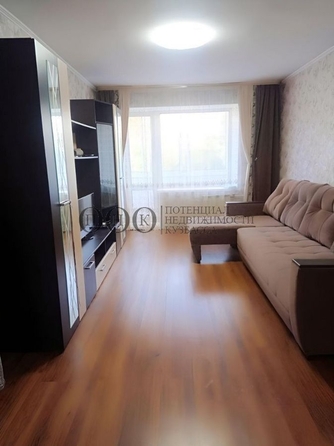 
   Продам 3-комнатную, 59.5 м², Инициативная ул, 40

. Фото 3.