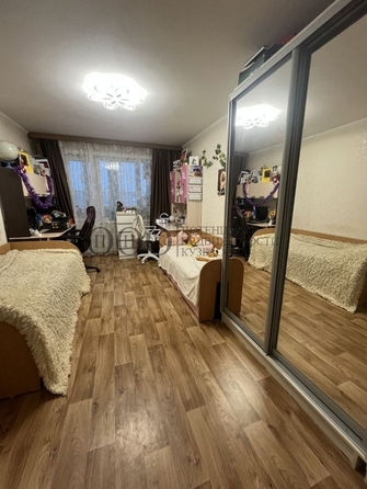 
   Продам 2-комнатную, 47.3 м², Строителей б-р, 28б

. Фото 12.