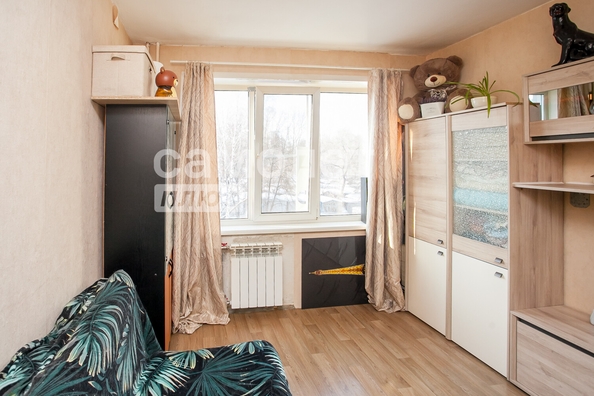 
   Продам 1-комнатную, 16.9 м², Строителей б-р, 13

. Фото 5.