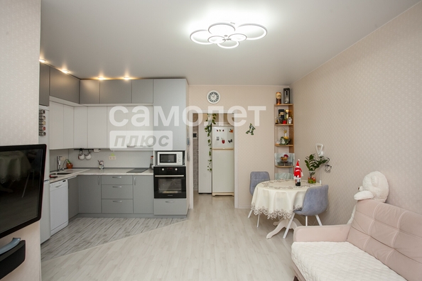 
   Продам 2-комнатную, 46.3 м², В.В.Михайлова пр-кт, 3Ак2

. Фото 3.