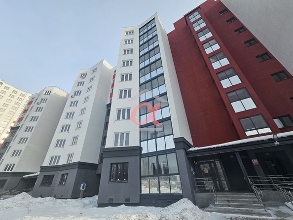 
   Продам 4-комнатную, 101 м², Космическая ул, 2Б

. Фото 1.