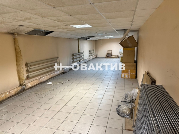
  Сдается универсальное помещение, 200 м², Ленина ул, д. 42
. Фото 19.