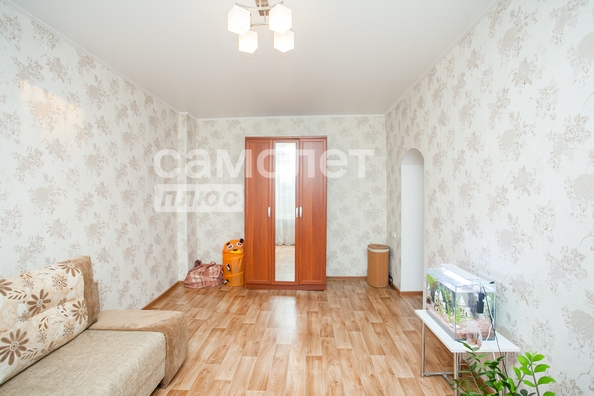 
   Продам 2-комнатную, 36 м², Дзержинского ул, 16А

. Фото 4.