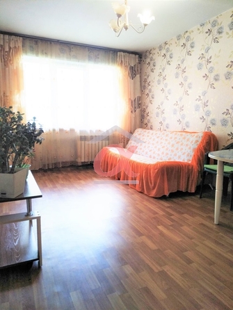 
   Продам 3-комнатную, 47 м², Строителей б-р, 27б

. Фото 4.