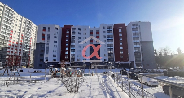 
   Продам 1-комнатную, 50 м², Космическая ул, 2 Б

. Фото 1.