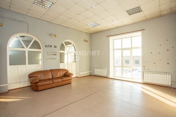 
  Продается универсальное помещение, 1509 м², Дзержинского ул, д. 29А
. Фото 3.