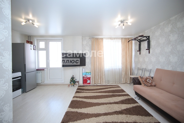 
  Продается 1-комн. квартира, 32 м², Шахтеров пр-кт, д. 90
. Фото 3.