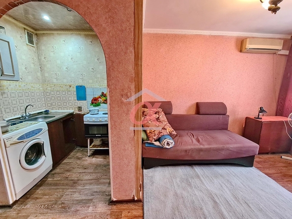 
   Продам 1-комнатную, 23 м², Сибиряков-Гвардейцев ул, 19

. Фото 2.