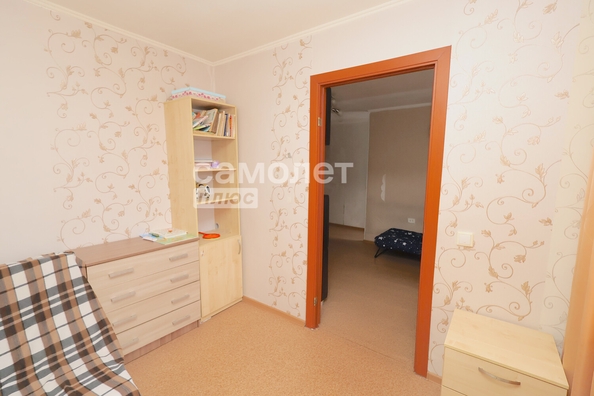
   Продам 2-комнатную, 44.8 м², Юрия Смирнова ул, 24

. Фото 3.