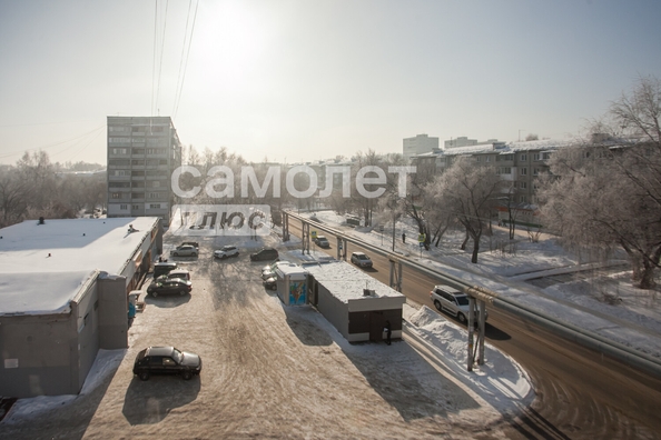 
  Продается 3-комн. квартира, 47.2 м², Ворошилова ул, д. 8
. Фото 2.