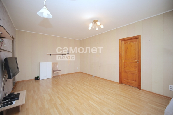 
   Продам 2-комнатную, 43.9 м², Весенняя ул, 19А

. Фото 6.