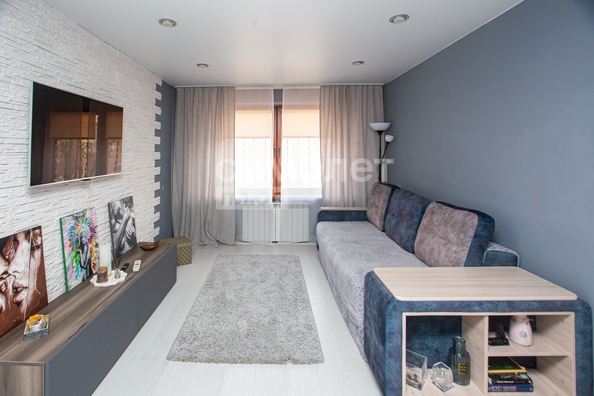 
  Продается 3-комн. квартира, 57.6 м², Кузнецкий пр-кт, д. 118
. Фото 1.