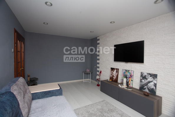 
  Продается 3-комн. квартира, 57.6 м², Кузнецкий пр-кт, д. 118
. Фото 2.