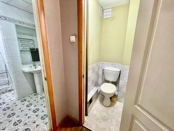 
   Продам 4-комнатную, 95 м², Ноградская (Центральный р-н) ул, 3

. Фото 16.