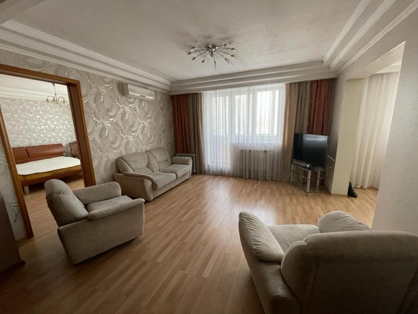 
   Продам 4-комнатную, 132 м², Кузнецкстроевский  пр-кт, 34а

. Фото 3.