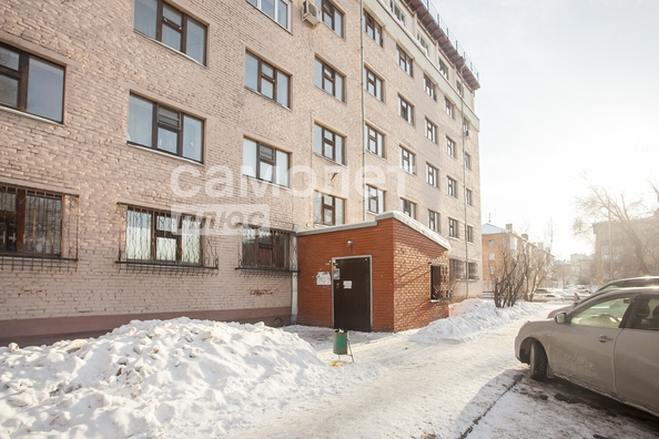 
   Продам 2-комнатную, 53.8 м², Космическая ул, 12

. Фото 23.