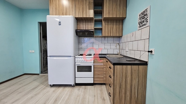 
   Продам 1-комнатную, 20 м², Молодежный пр-кт, 33/1

. Фото 8.