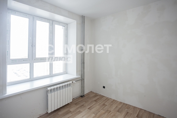 
   Продам 1-комнатную, 36.5 м², Строителей б-р, 67

. Фото 9.