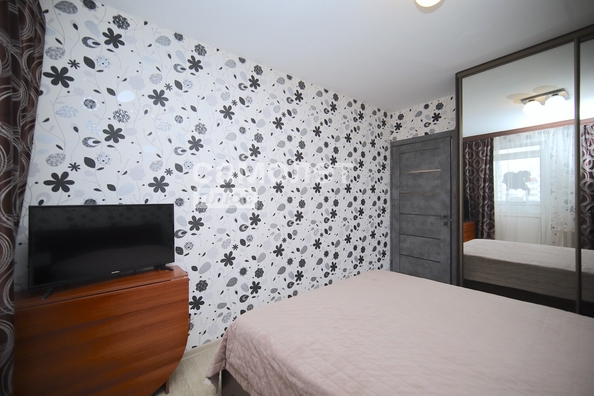
  Продается 3-комн. квартира, 54.2 м², Шахтеров пр-кт, д. 60а
. Фото 5.