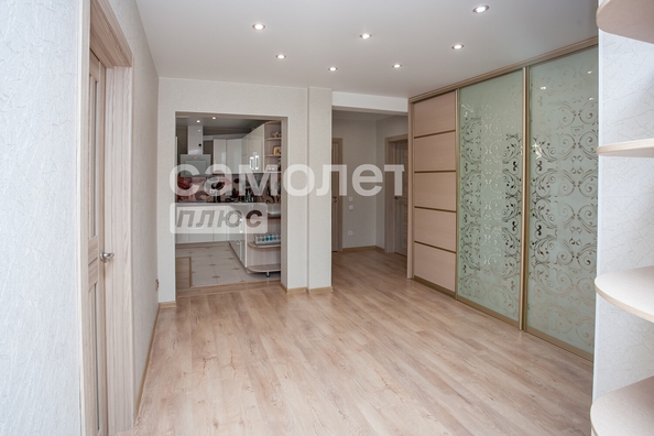 
  Продается 4-комн. квартира, 91.1 м², Молодежный пр-кт, д. 27А
. Фото 14.