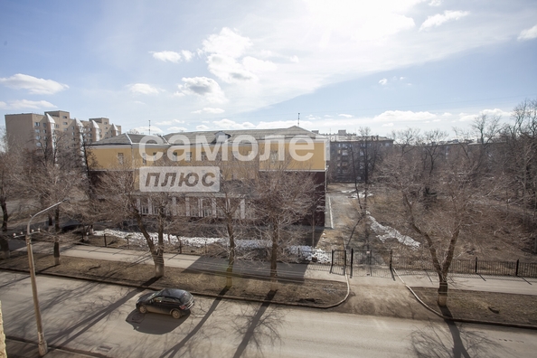 
  Продается 2-комн. квартира, 49.1 м², Александрова ул, д. 8
. Фото 11.