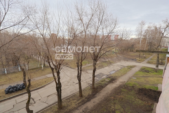 
  Продается 2-комн. квартира, 49.5 м², Строителей б-р, д. 42Б
. Фото 17.