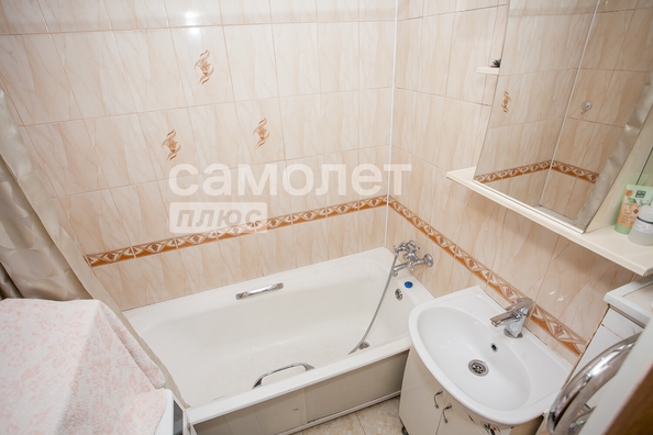 
  Продается 3-комн. квартира, 68.4 м², Свободы ул, д. 13
. Фото 18.