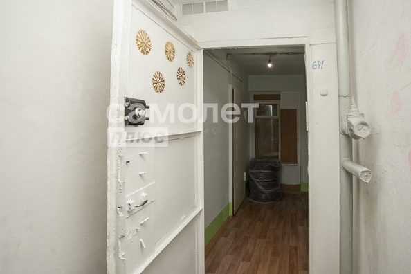 
   Продам 1-комнатную, 30.3 м², Строителей б-р, 56/2

. Фото 13.