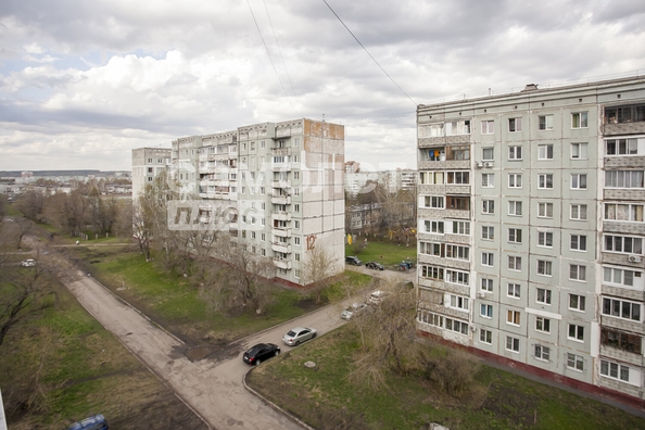 
   Продам 1-комнатную, 30.3 м², Строителей б-р, 56/2

. Фото 16.