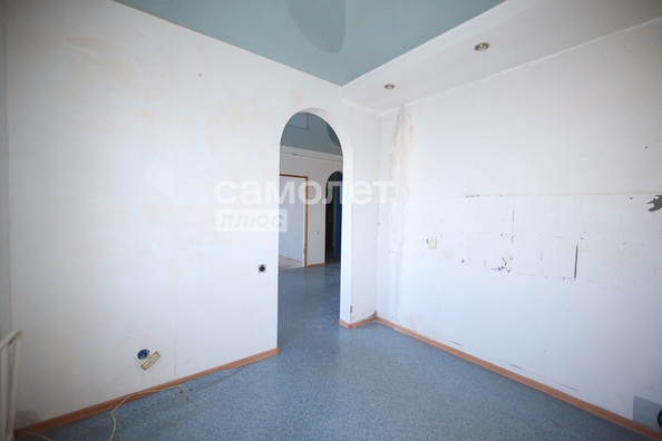
   Продам 3-комнатную, 68.3 м², Молодежный пр-кт, 9/1

. Фото 5.