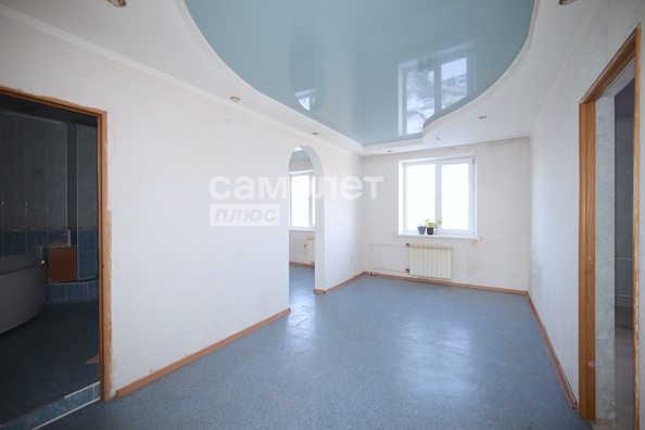 
  Продается 3-комн. квартира, 68.3 м², Молодежный пр-кт, д. 9/1
. Фото 7.