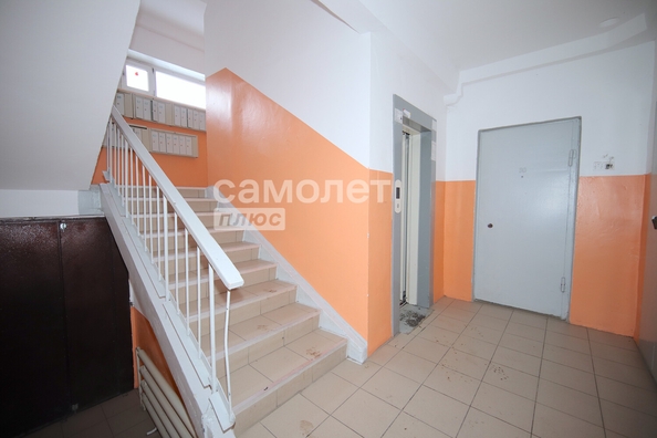 
  Продается 3-комн. квартира, 68.3 м², Молодежный пр-кт, д. 9/1
. Фото 38.