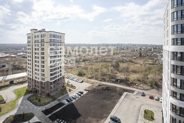 
   Продам 4-комнатную, 75.7 м², Дружбы ул, 28/2

. Фото 14.